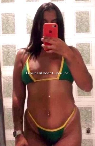 Larrisa